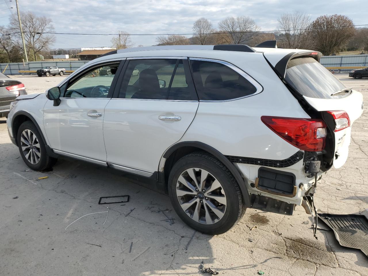 2018 Subaru Outback - Image 2