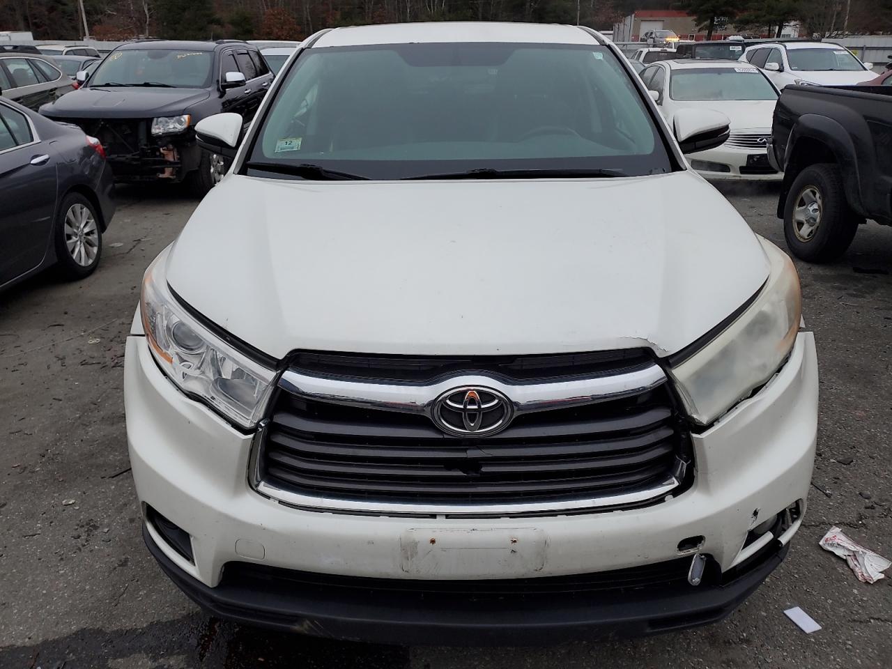 VIN 5TDBKRFHXES041972 2014 TOYOTA HIGHLANDER no.5