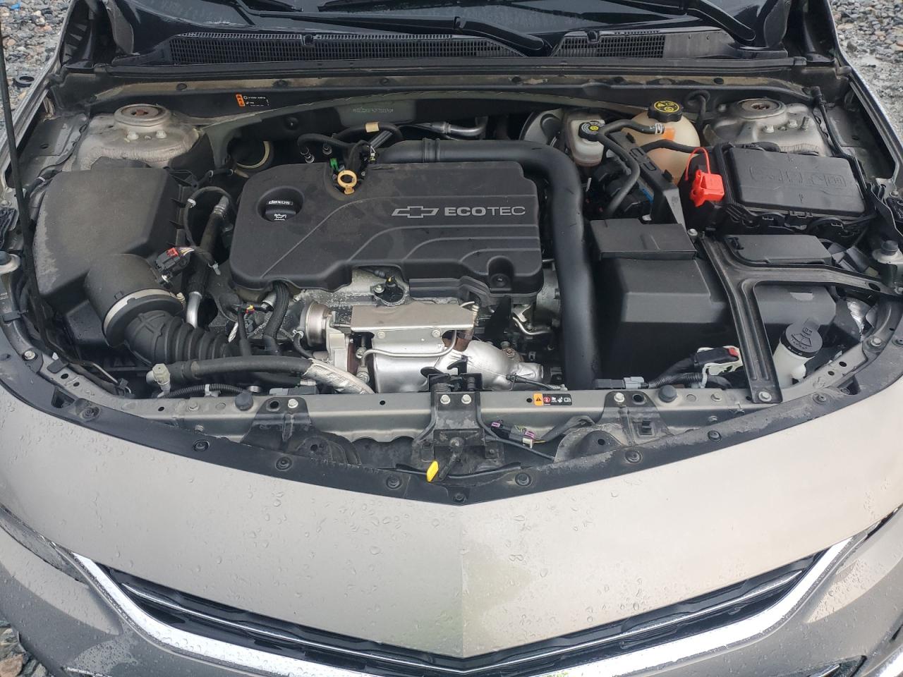 2018 Chevrolet Malibu - Image 11