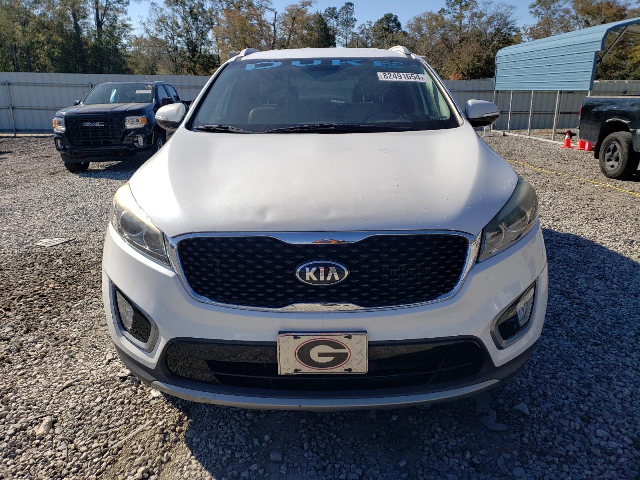 2016 Kia Sorento - Image 5