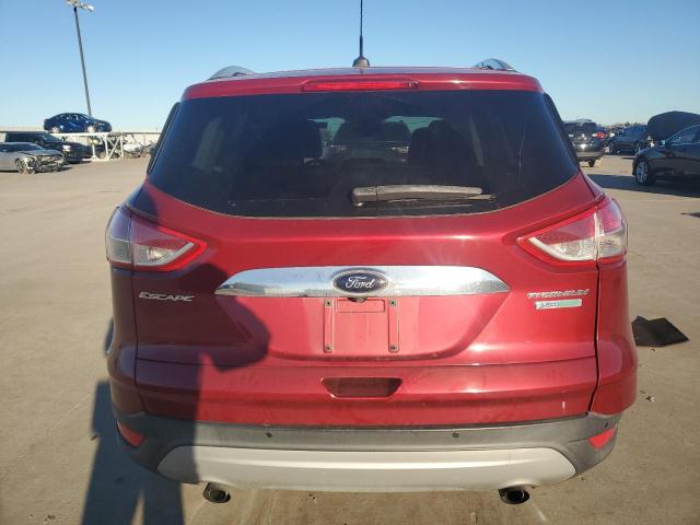  FORD ESCAPE 2016 Czerwony