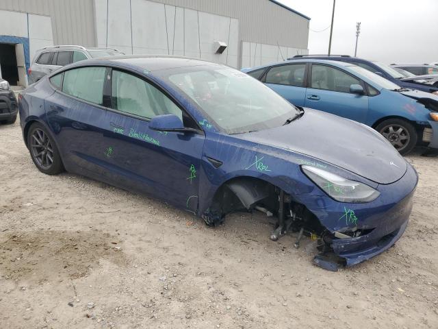  TESLA MODEL 3 2023 Синий