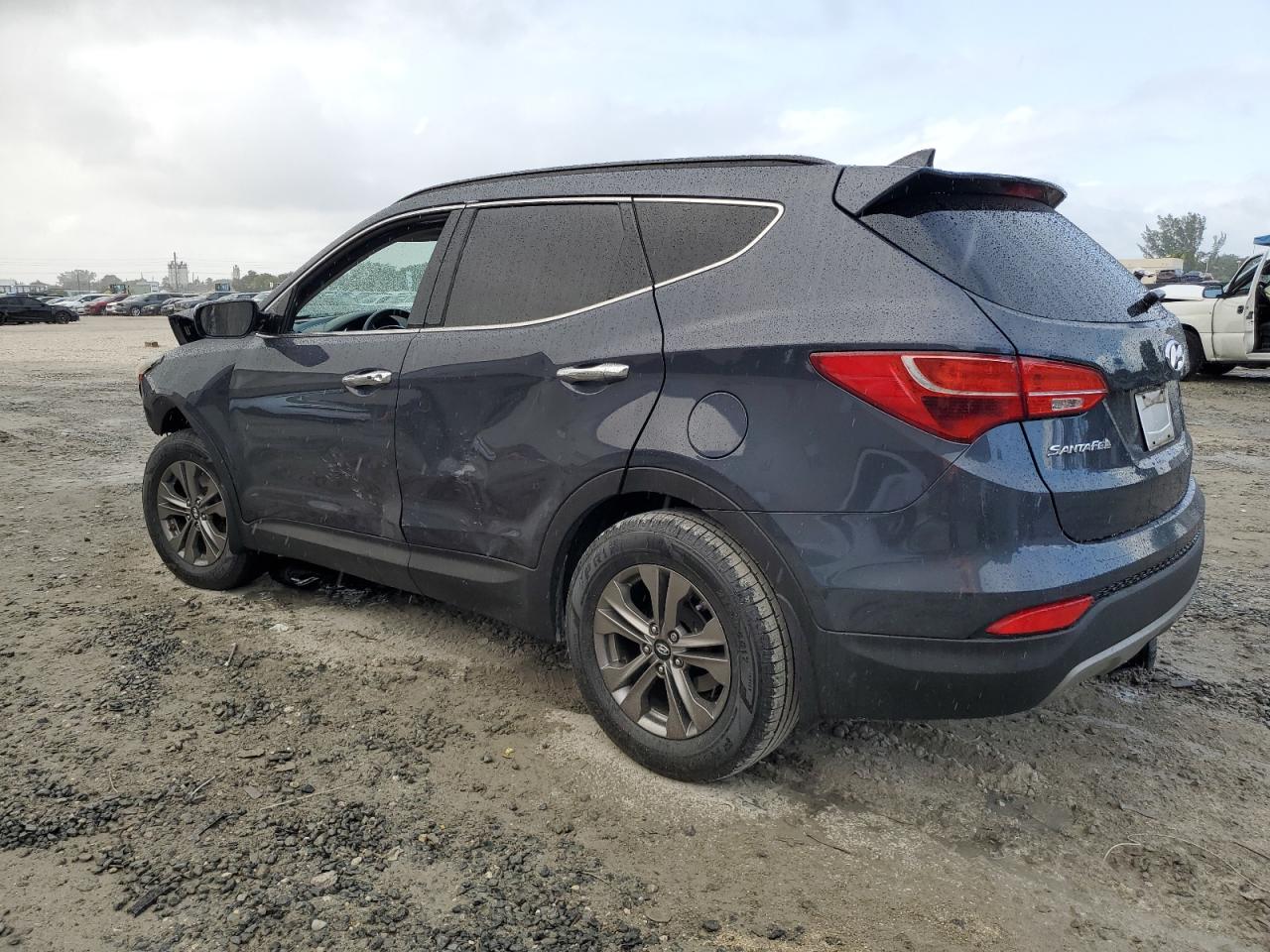 VIN 5XYZU3LB5FG250489 2015 HYUNDAI SANTA FE no.2