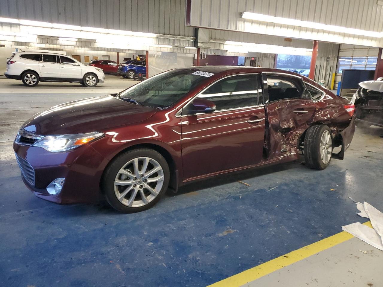 2013 TOYOTA AVALON