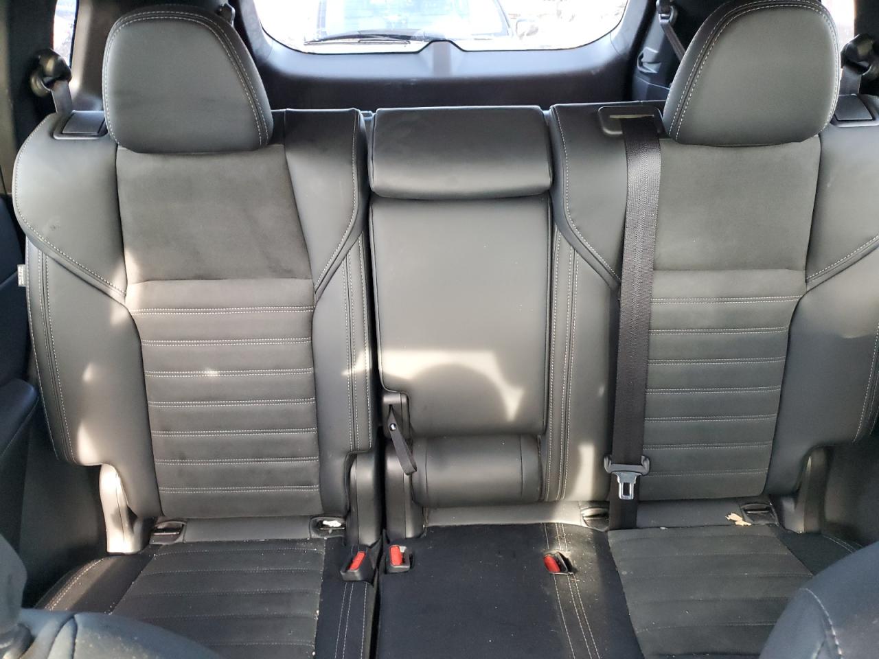 2024 Mitsubishi Outlander - Image 10