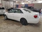 2005 Toyota Camry Le للبيع في Columbia، MO - Front End