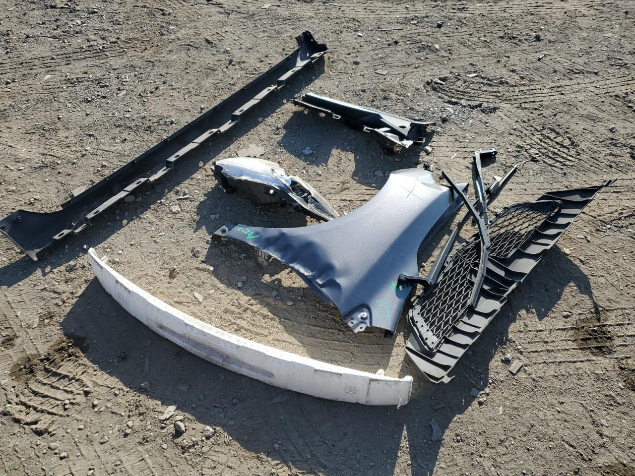 2010 Toyota Corolla Base VIN: JTDBU4EE1AJ083829 Lot: 83494904