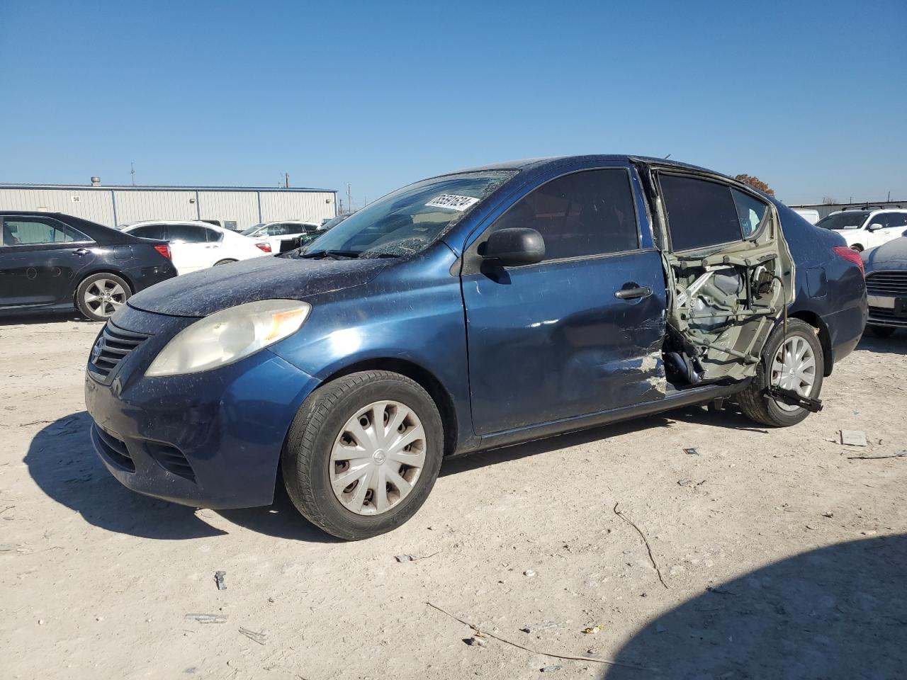 2014 Nissan Versa - Image 1