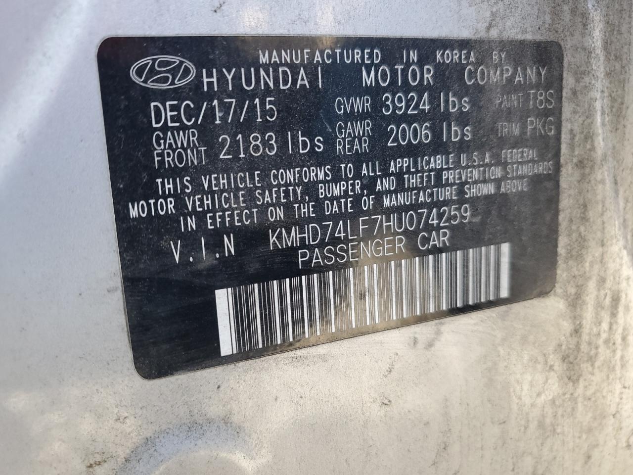 2017 Hyundai Elantra - Image 12