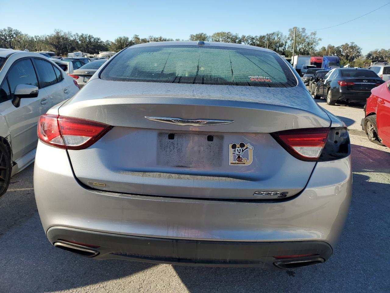 2015 Chrysler 200 - Image 6