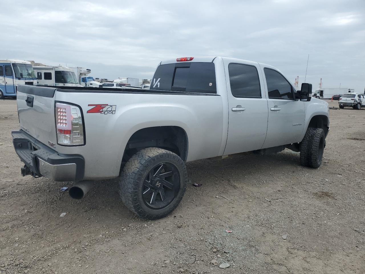 2012 GMC Sierra - Image 3