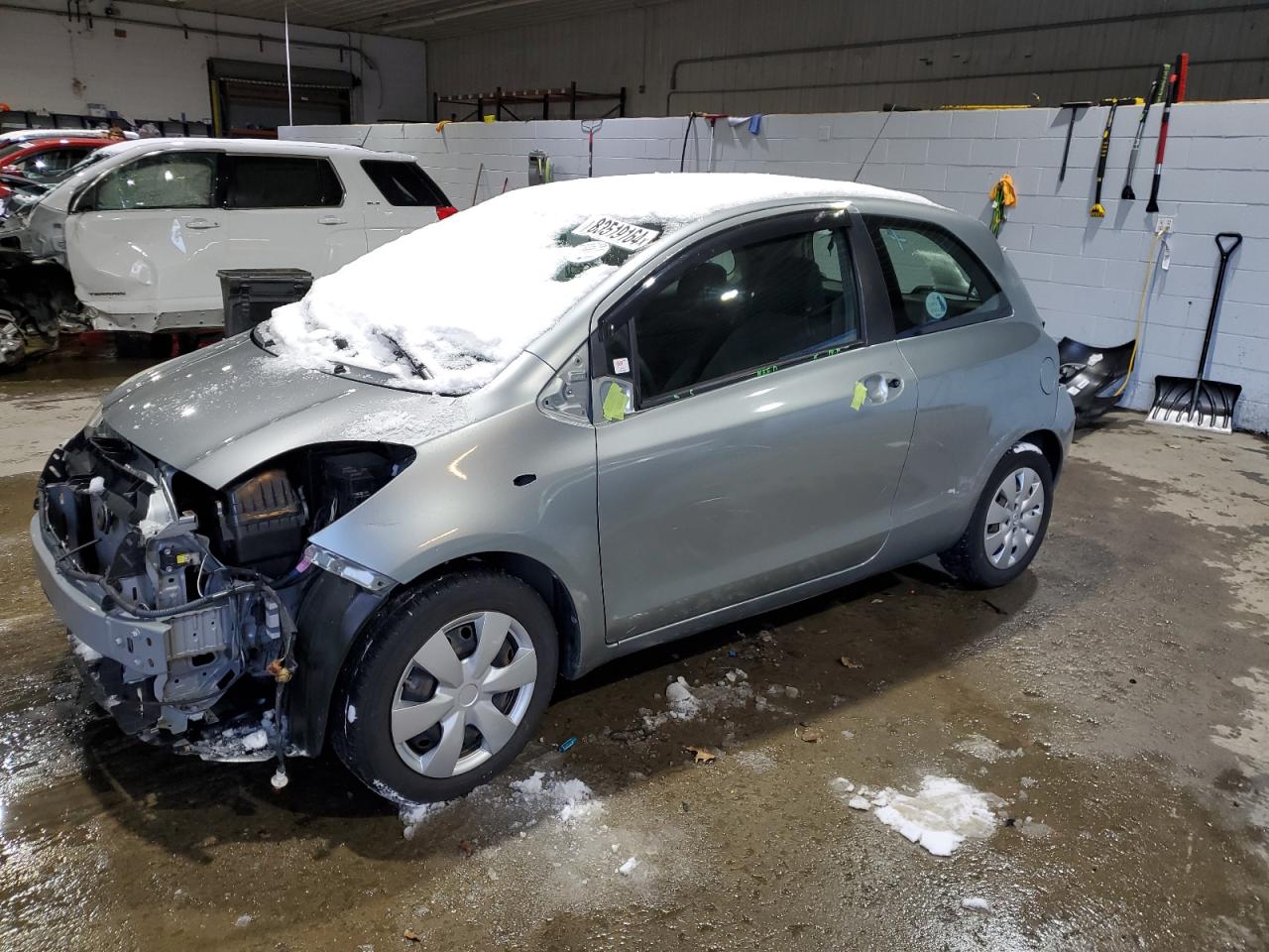 2010 Toyota Yaris - Image 1