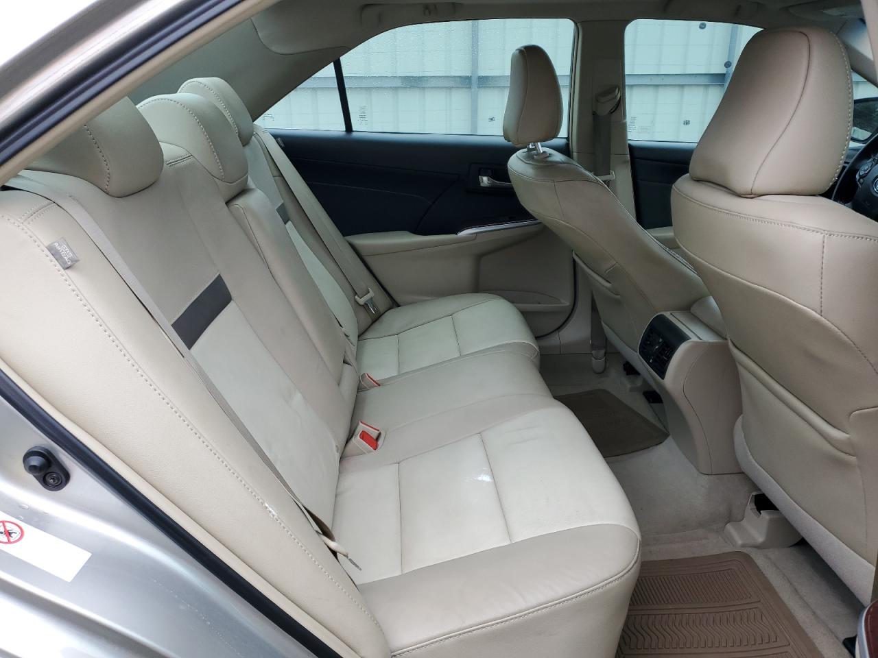 2013 Toyota Camry - Image 10