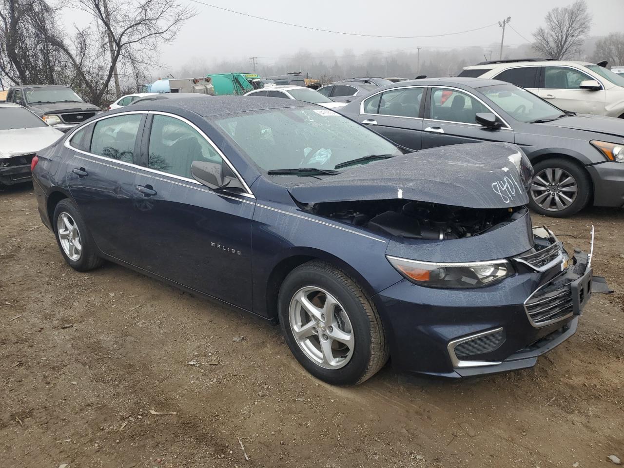 VIN 1G1ZB5ST5HF138401 2017 CHEVROLET MALIBU no.4