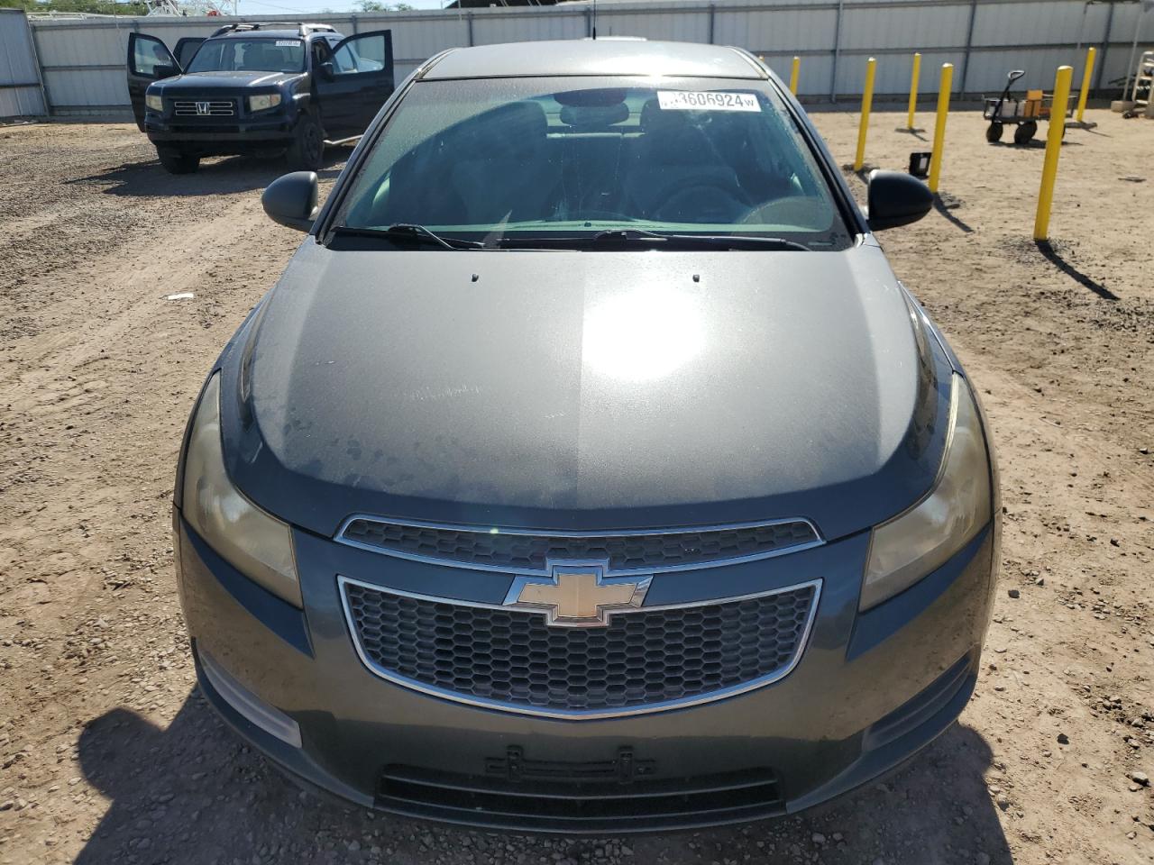 VIN 1G1PA5SH8D7213313 2013 CHEVROLET CRUZE no.5