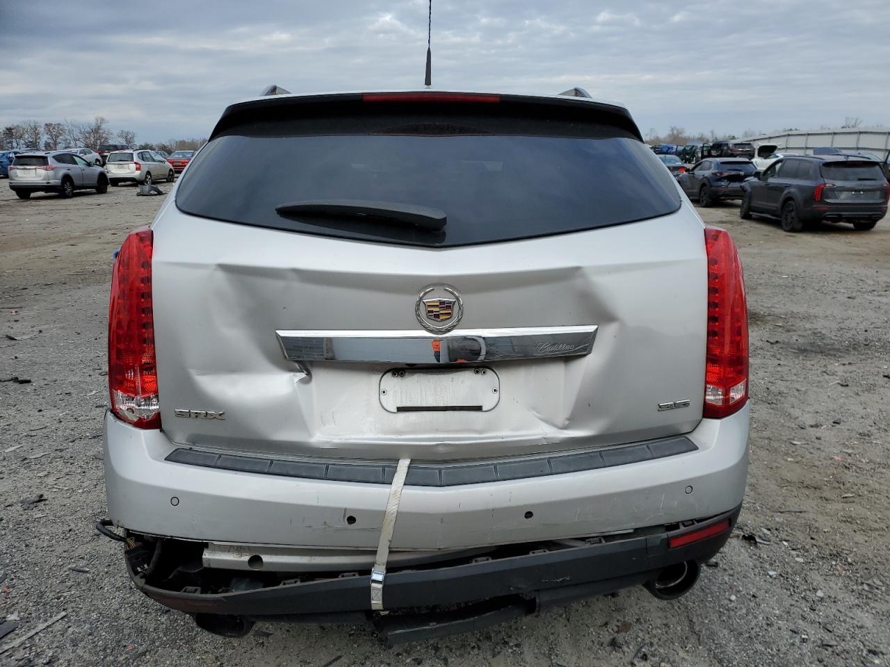 2013 Cadillac SRX - Image 6
