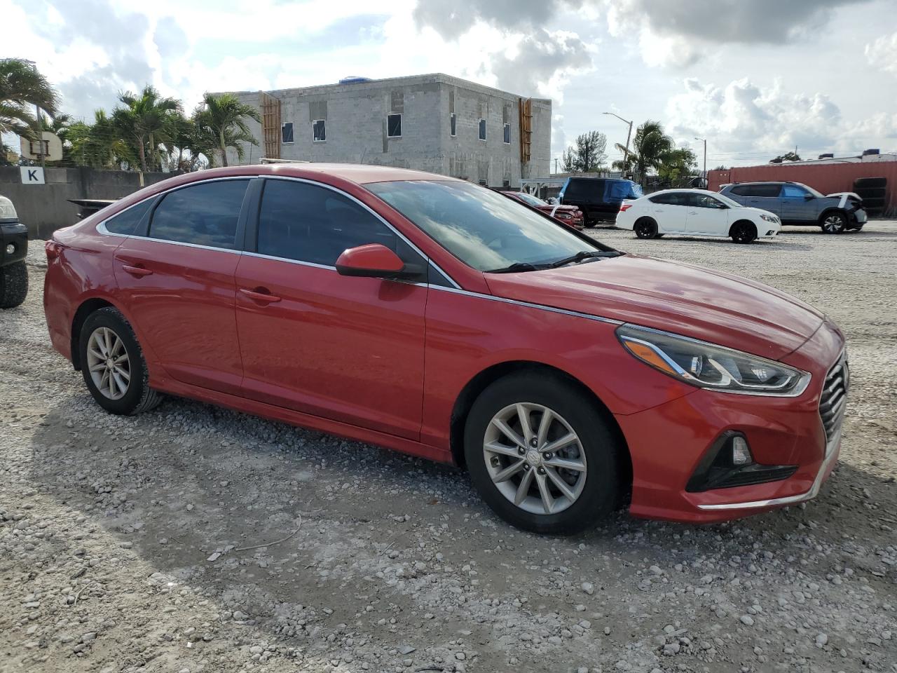 VIN 5NPE24AF0JH670629 2018 HYUNDAI SONATA no.4