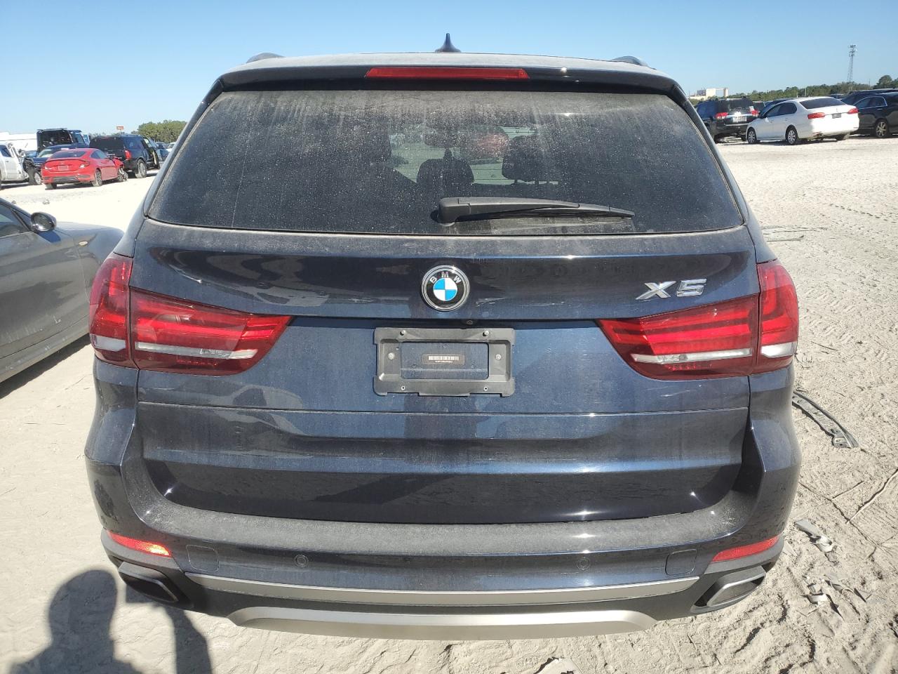 VIN 5UXKT0C58J0W03026 2018 BMW X5 no.6