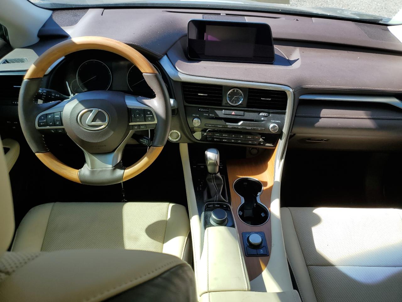 2019 Lexus RX - Image 8
