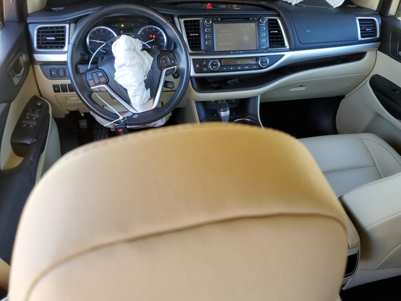 2017 Toyota Highlander Se VIN: 5TDJZRFH4HS360229 Lot: 87053374