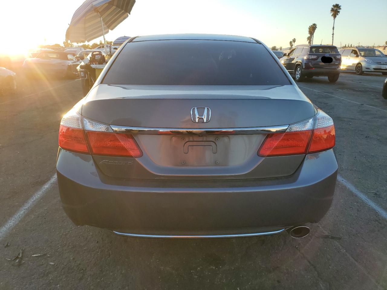 VIN 1HGCR2F70EA108561 2014 HONDA ACCORD no.6