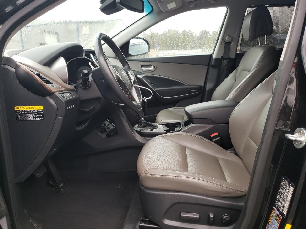 2017 Hyundai Santa Fe - Image 7