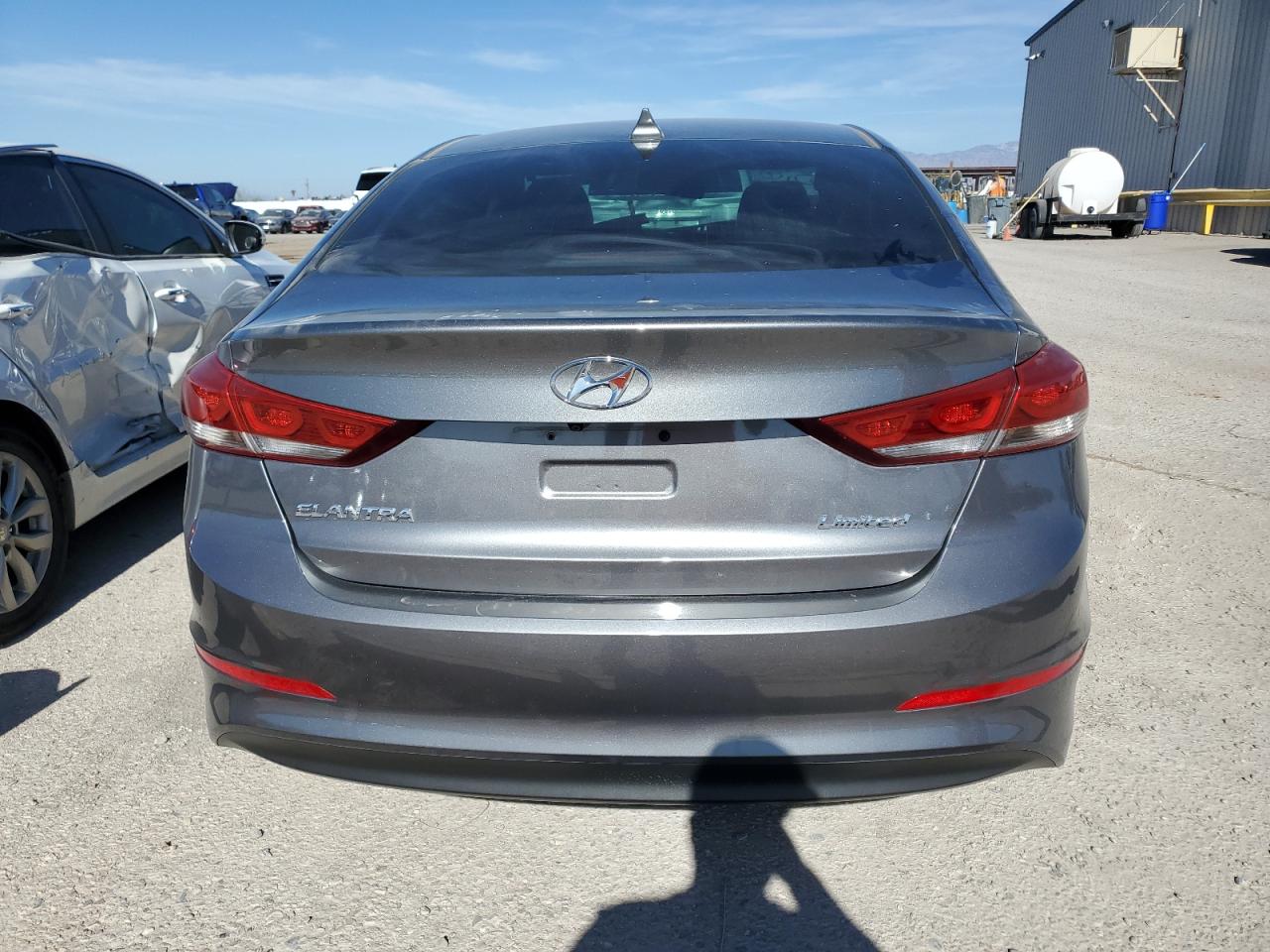 VIN 5NPD84LF5JH281055 2018 HYUNDAI ELANTRA no.6