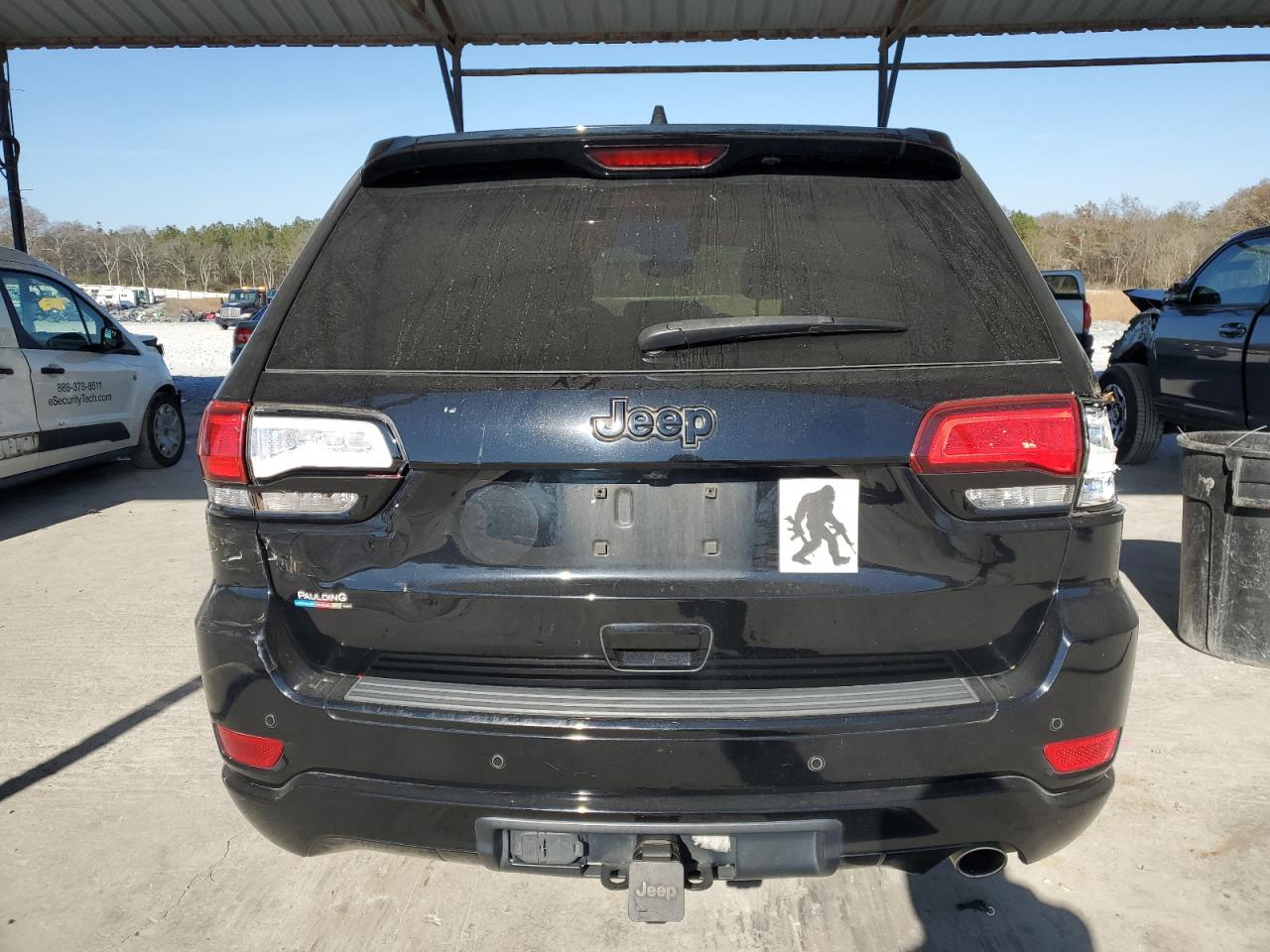 2017 Jeep Grand Cherokee - Image 6