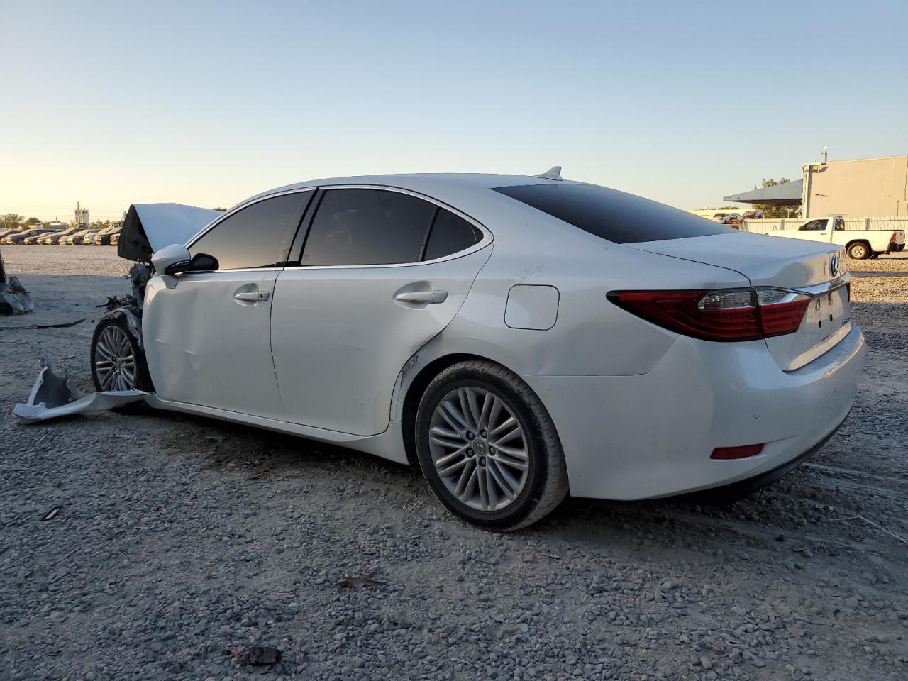 VIN JTHBK1GG3E2105394 2014 LEXUS ES350 no.2