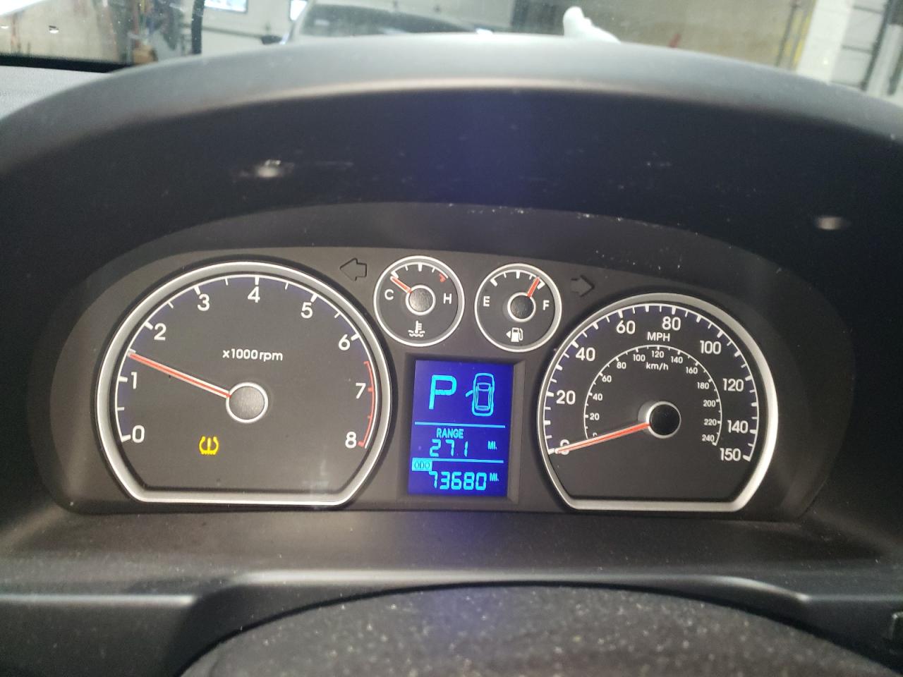 2011 Hyundai Elantra - Image 9