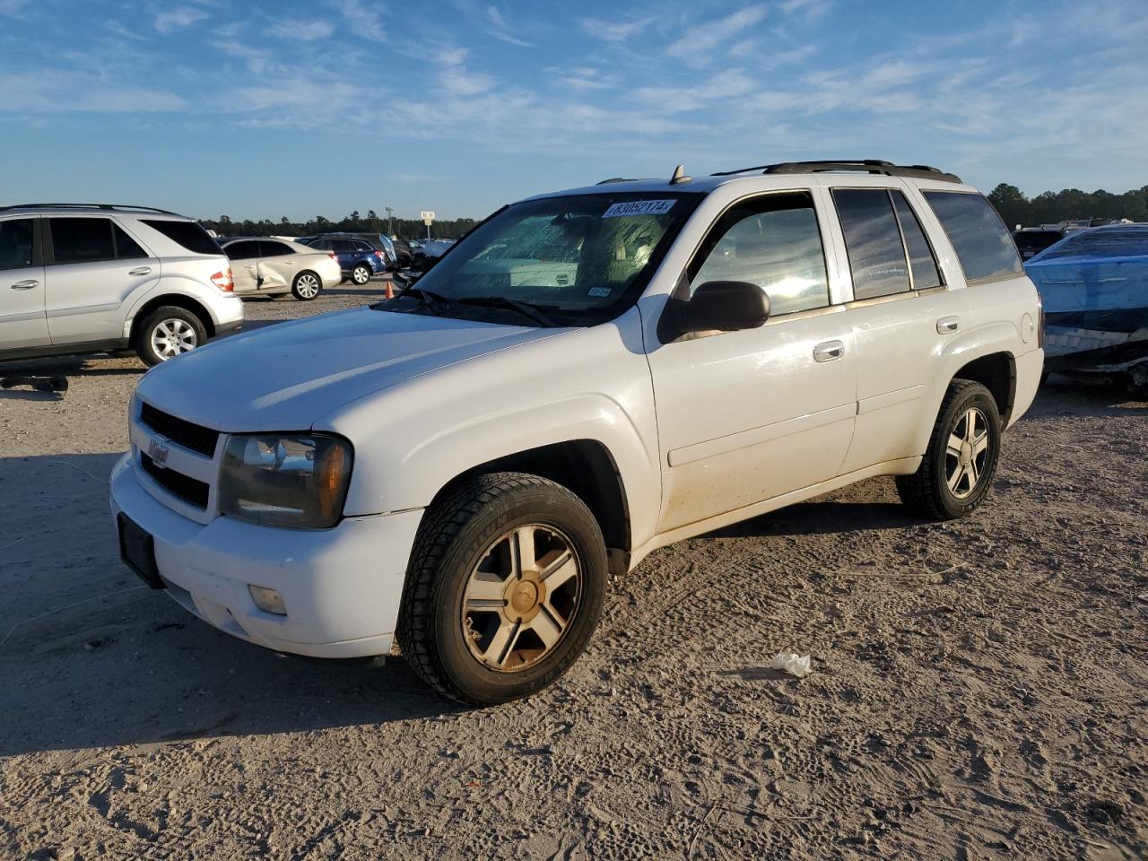 2007 Chevrolet TrailBlazer - Image 1