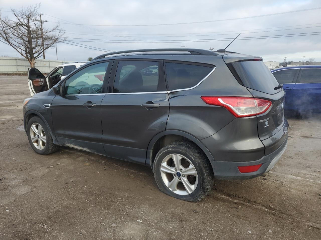 VIN 1FMCU9G96GUB05280 2016 FORD ESCAPE no.2