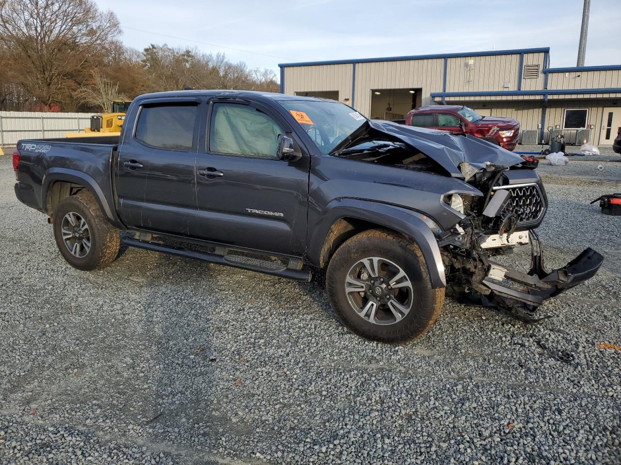 2019 Toyota Tacoma - Image 4