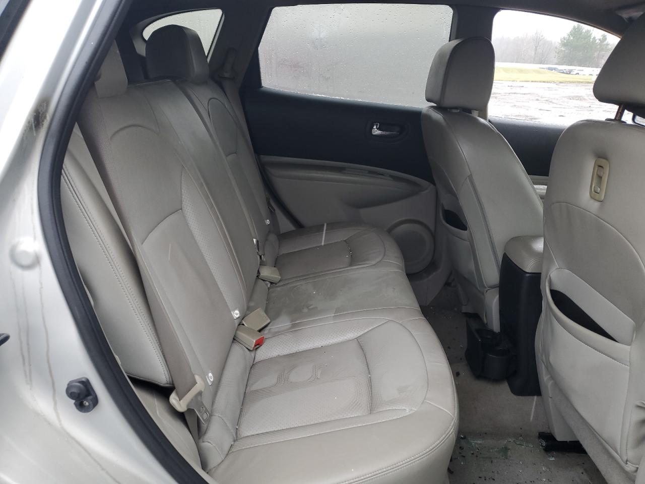 2012 Nissan Rogue - Image 11