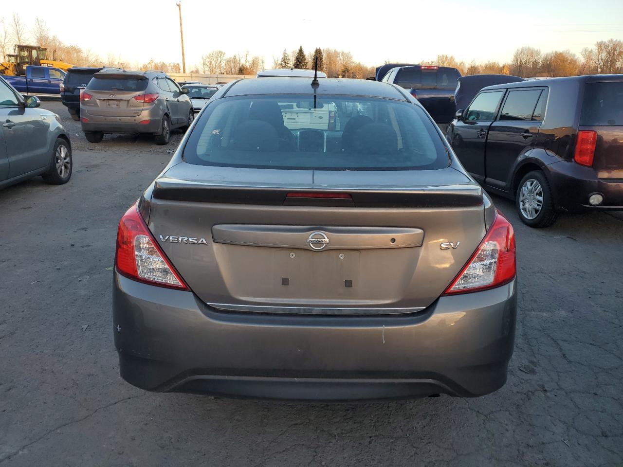 2017 Nissan Versa S VIN: 3N1CN7AP7HL809693 Lot: 83713274
