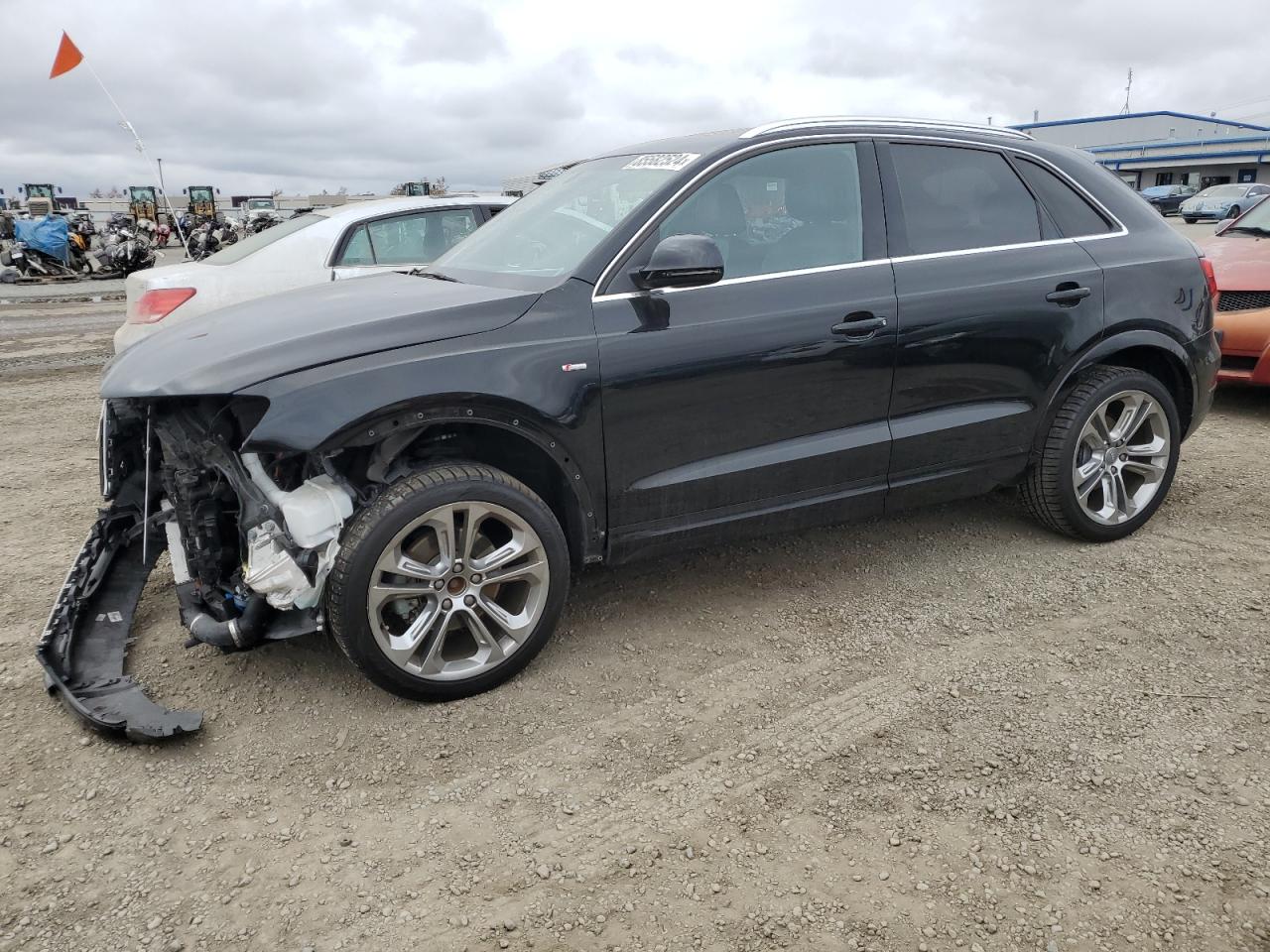 2018 AUDI Q3