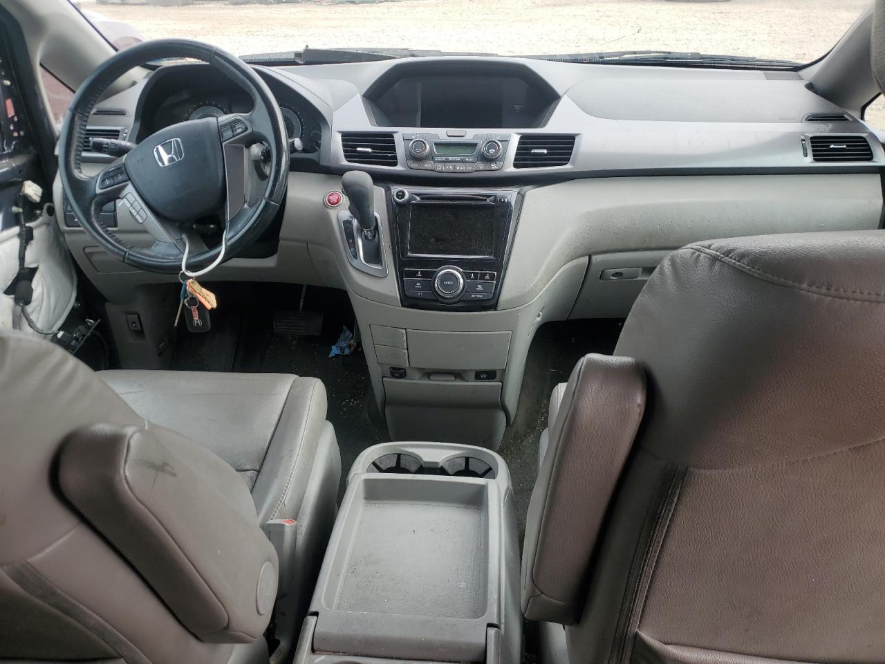 2011 Honda Odyssey - Image 8