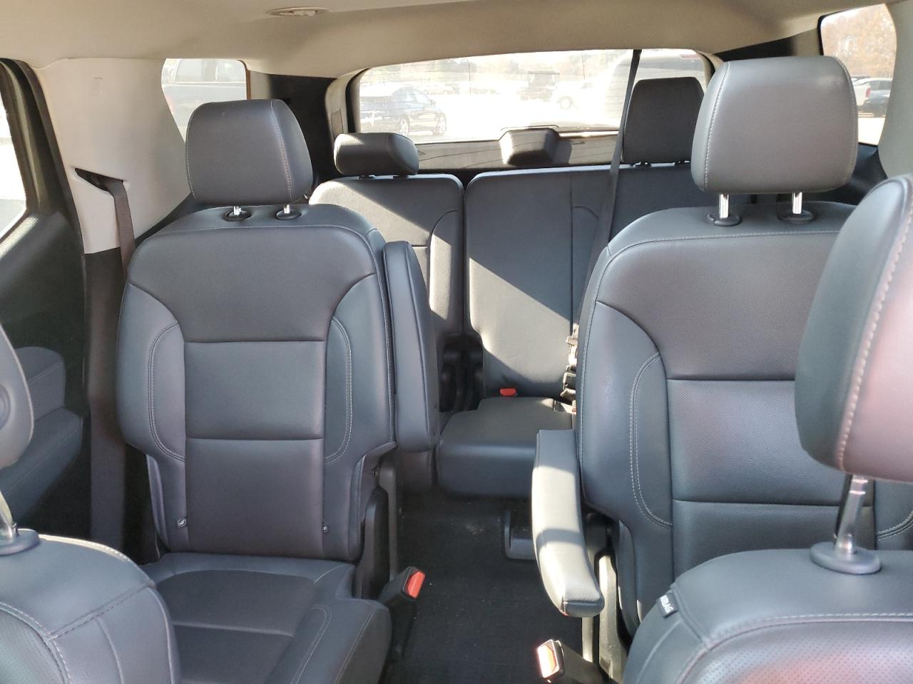 2019 Chevrolet Traverse - Image 10