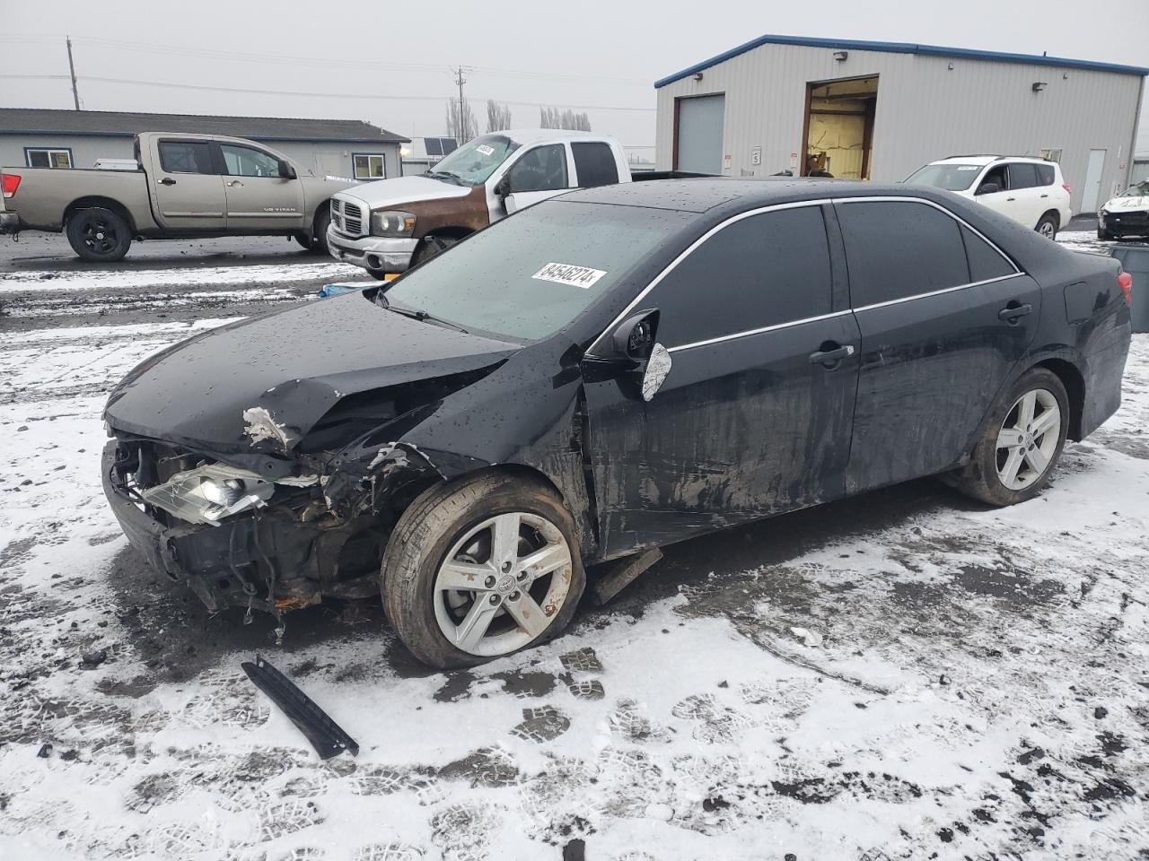 2014 TOYOTA CAMRY