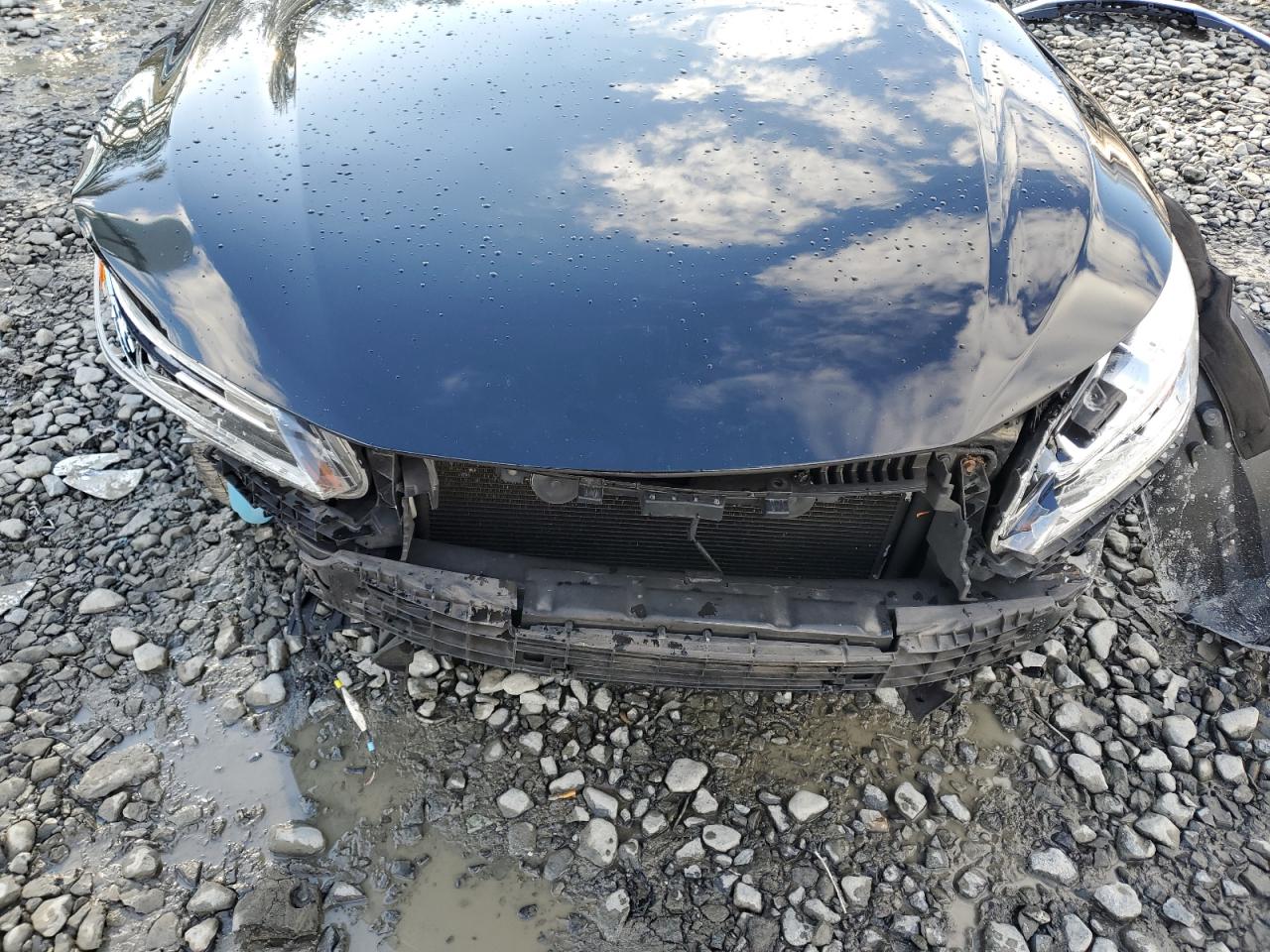 1HGCR3F92HA013947 HONDA ACCORD 2017