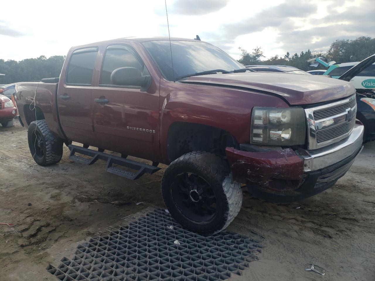 2008 Chevrolet Silverado - Image 4