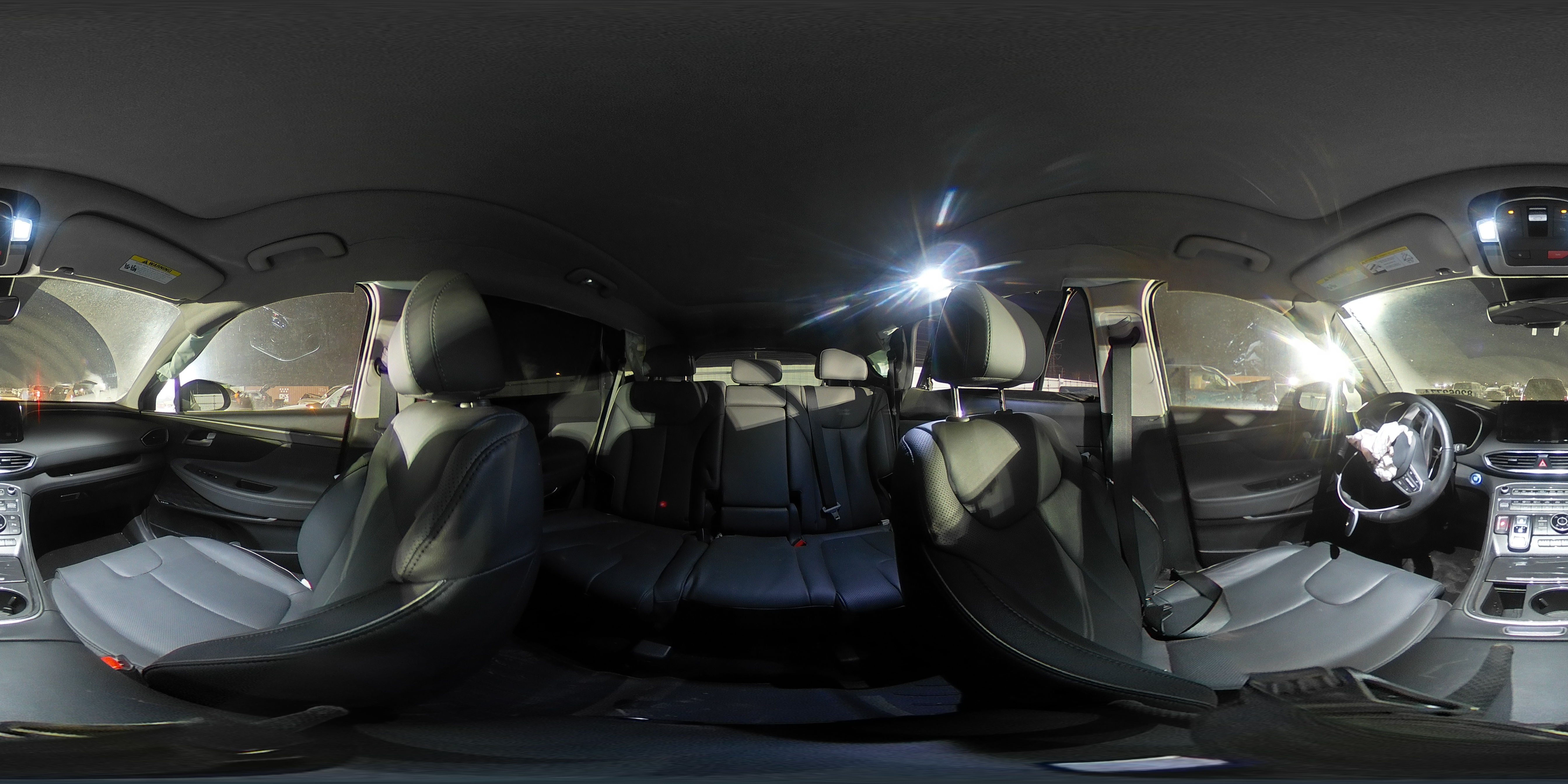 2023 Hyundai Santa Fe - Image 13