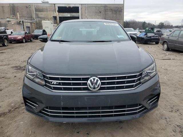 Sedans VOLKSWAGEN PASSAT 2016 Gray