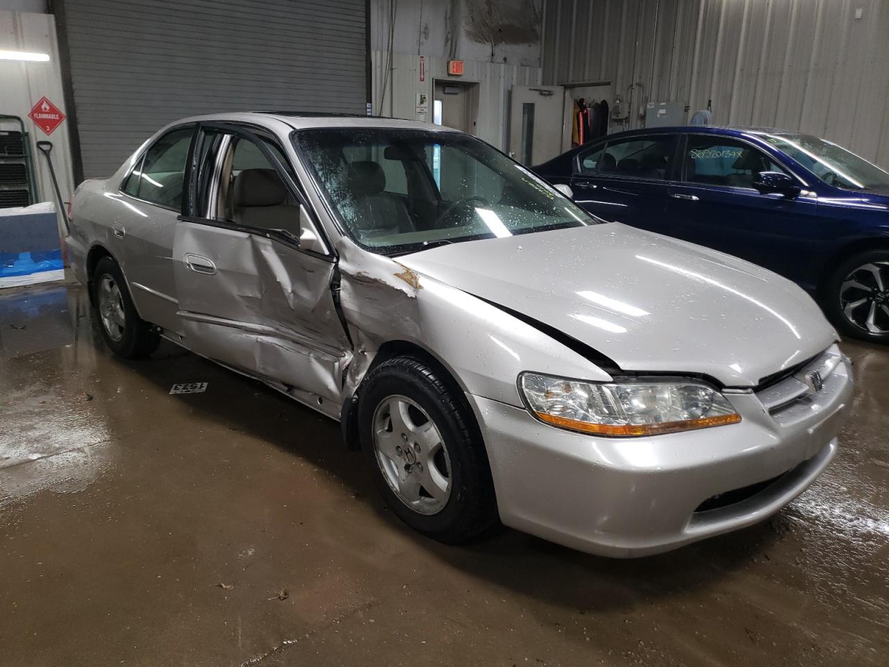 1999 Honda Accord - Image 4