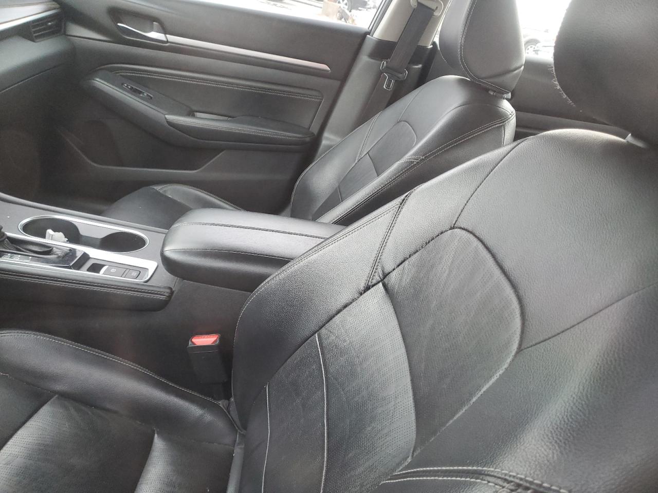 2019 Nissan Altima - Image 7