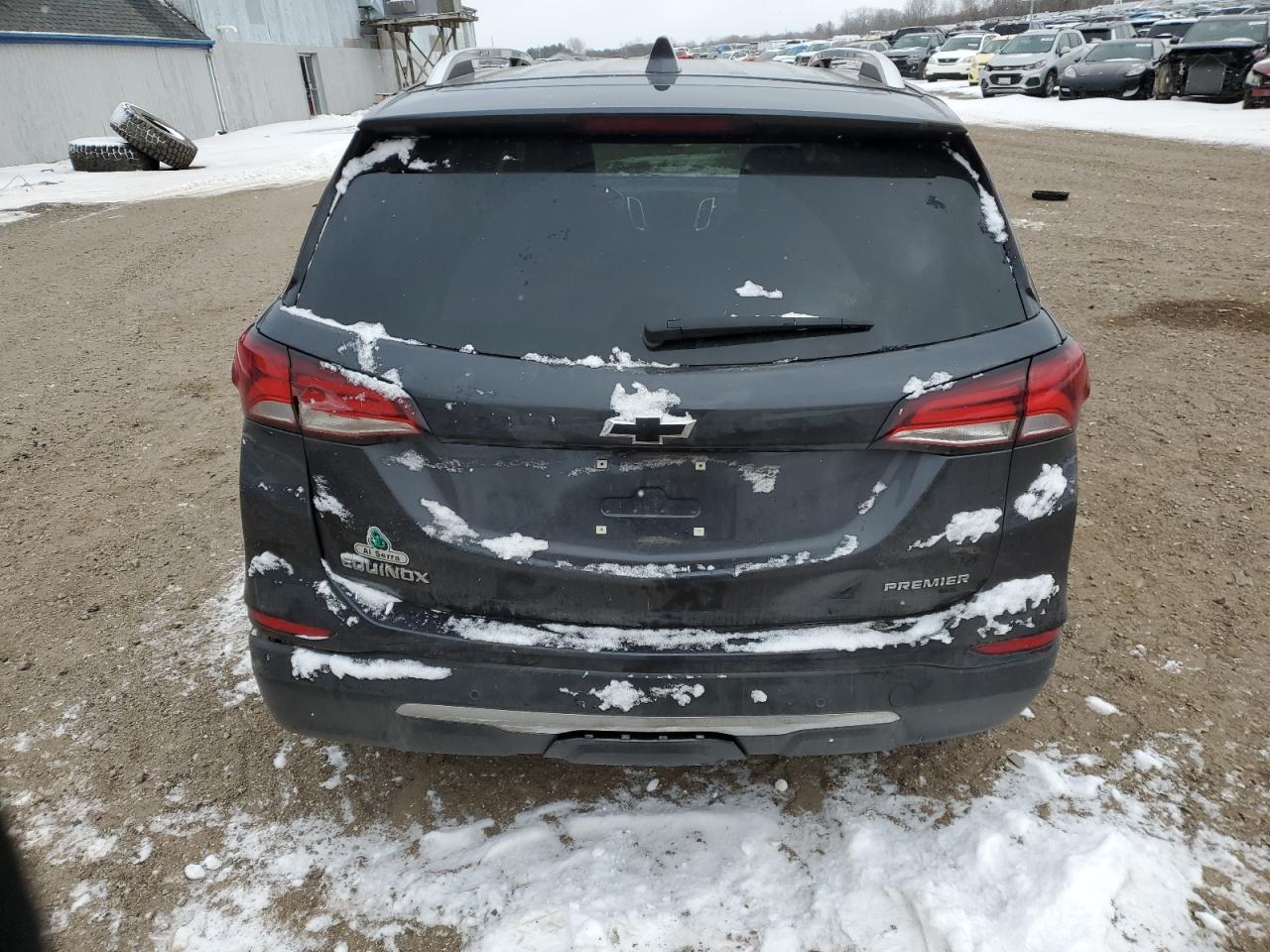 2022 Chevrolet Equinox - Image 6