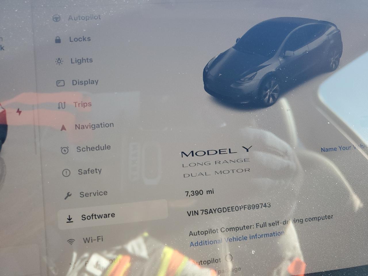 2023 Tesla Model Y VIN: 7SAYGDEE0PF899743 Lot: 82909604