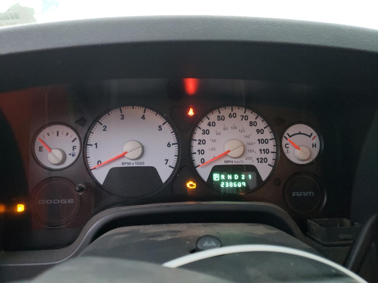 2007 Dodge Ram 1500 St VIN: 1D7HU16P87J643160 Lot: 83699744