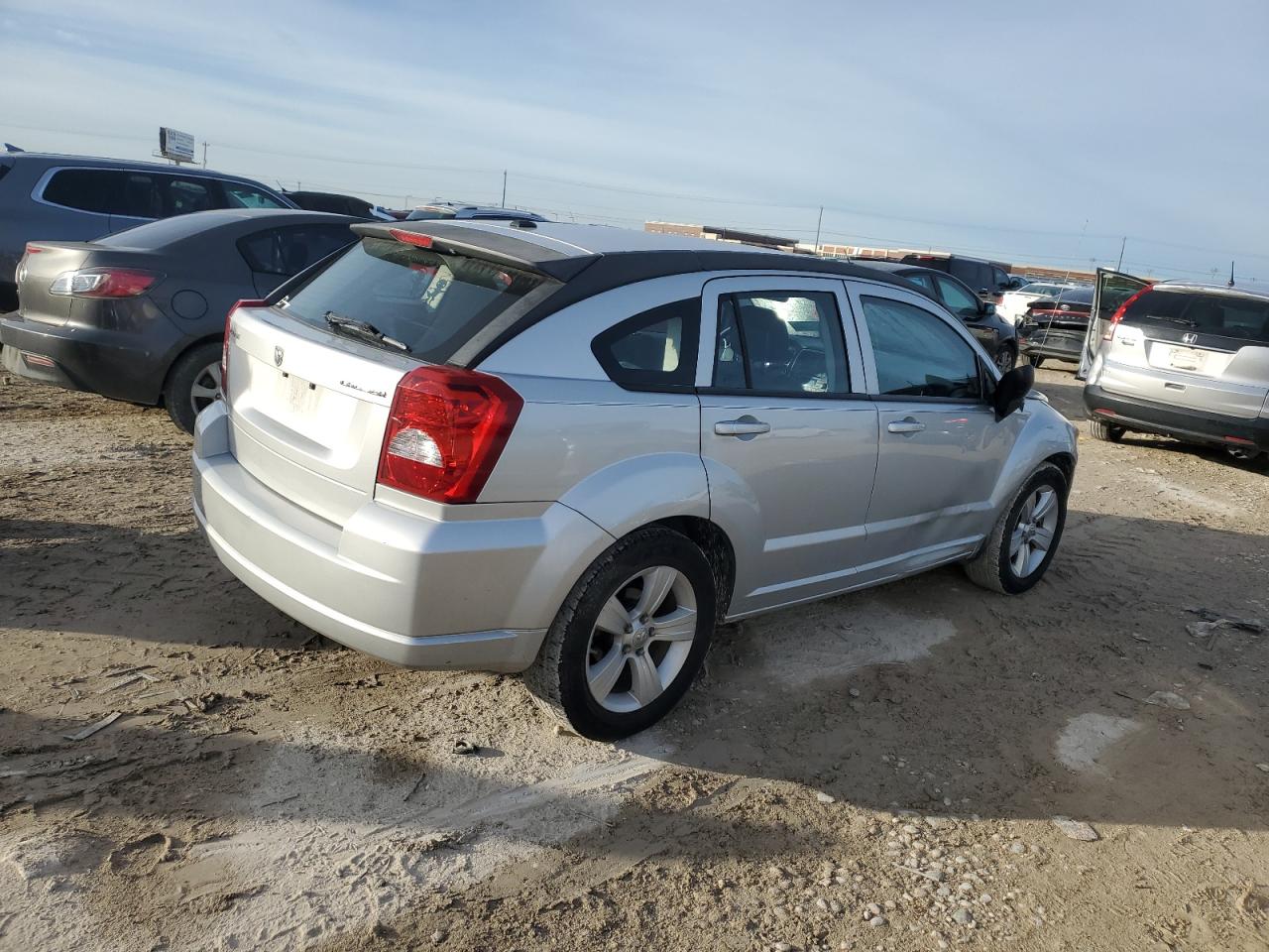 2012 Dodge Caliber - Image 3