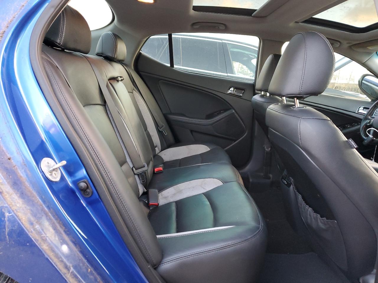 2013 Kia Optima - Image 10